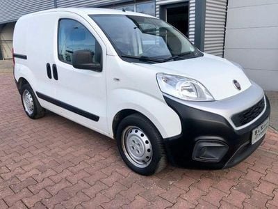 Gebraucht Fiat Fiorino 95 PS (69 kW) 2020 Colore esterno (weiß) Van / Kleinbus