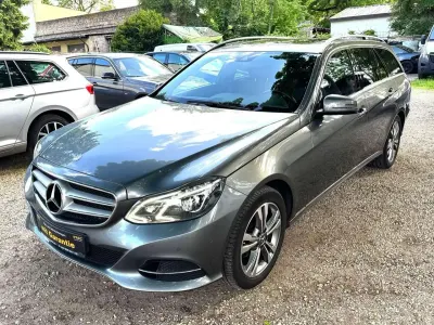 Gebraucht Mercedes E220 Avantgarde 170 PS (125 kW) 2016 Selenitgrau  metalliclack Kombi