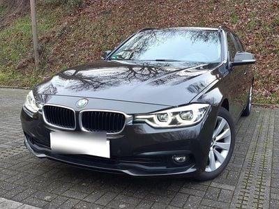 Gebraucht 2017 BMW 318 Sport Line Kombi | 17.490 € (Etwas zu teuer)