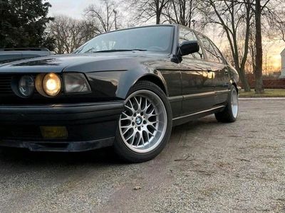Gebraucht BMW 730 188 PS (138 kW) 1993 Schwarz Limousine