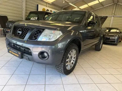 Gebraucht Nissan Navara 231 PS (169 kW) 2014 Grau Pickup