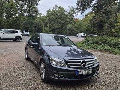Second-hand Mercedes C180 156 CP (114 kW) 2010 Gri Berlinǎ