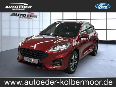 Begagnad Ford Kuga ST-Line X 224 HK (164 kW) 2022 Röd SUV