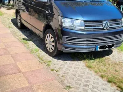Używany VW T6 150 KM (110 kW) 2017 Czarny Van