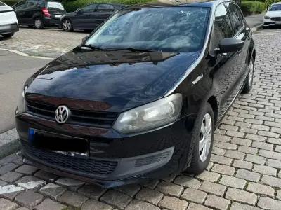 Gebraucht VW Polo 82 PS (60 kW) 2012 Schwarz Kleinwagen