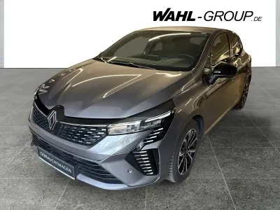 Gebraucht Renault Clio V Techno 145 PS (106 kW) 2024 Grau Kleinwagen