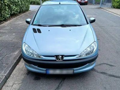 Gebraucht Peugeot 206 75 PS (55 kW) 2004 Blau Limousine