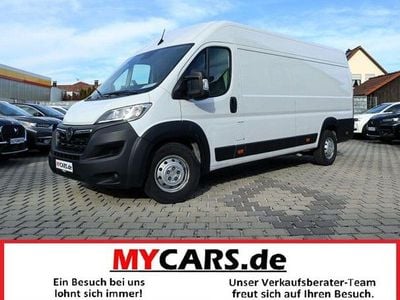 Second-hand Opel Movano 165 CP (121 kW) 2024 Alb Van
