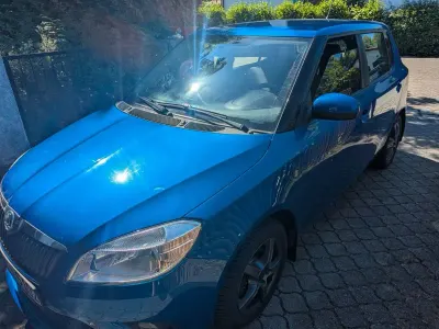 Gebraucht Skoda Fabia 86 PS (63 kW) 2014 Blau Kleinwagen