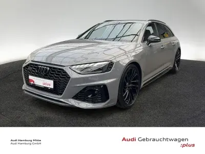 Gebraucht Audi RS4 Exclusive 450 PS (330 kW) 2023 Nardograu Kombi