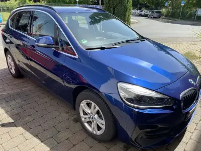 Gebraucht BMW 216 Active Tourer Advantage 109 PS (80 kW) 2019 Blau Van / Kleinbus