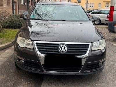 Gebraucht VW Passat 116 PS (85 kW) 2005 Braun Limousine