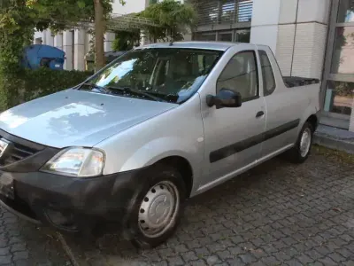 Gebraucht Dacia Pick up Ambiance 88 PS (64 kW) 2012 Grau Pickup