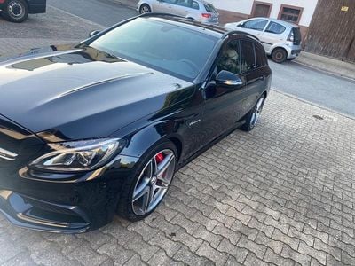 Mercedes C63 AMG