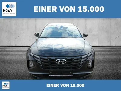Gebraucht Hyundai Tucson Select 116 PS (85 kW) 2021 Schwarz metallic SUV