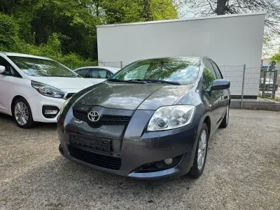 Gebraucht Toyota Auris Executive 124 PS (91 kW) 2008 Grau Kleinwagen
