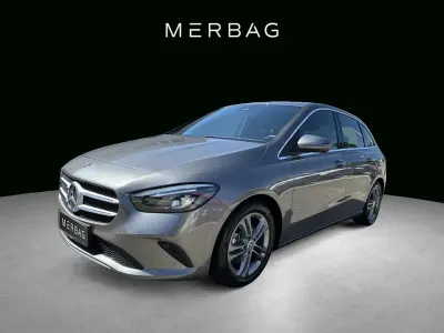 Gebraucht Mercedes B200 163 PS (119 kW) 2019 Grau Kleinwagen