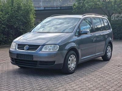Second-hand VW Touran 105 CP (77 kW) 2004 Monovolum