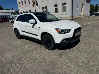 Gebraucht Mitsubishi ASX Intense 150 PS (110 kW) 2012 Weiß SUV
