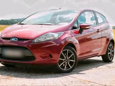 Gebraucht Ford Fiesta Trend 82 PS (60 kW) 2009 Rot Kleinwagen