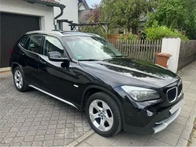 Gebraucht BMW X1 Sport Line 177 PS (130 kW) 2012 Schwarz SUV