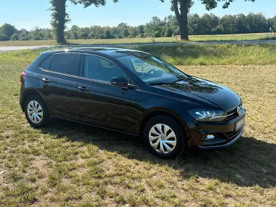 Gebraucht VW Polo 90 PS (66 kW) 2018 Schwarz Kleinwagen