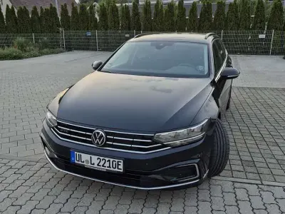 Gebraucht VW Passat GTE 218 PS (160 kW) 2021 Schwarz Kombi