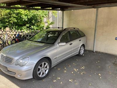 Mercedes C200