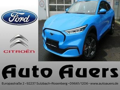 Second-hand Ford Mustang Mach-E Standard Range 197 kW (269 CP) 2022 Albastru SUV