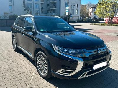 Mitsubishi Outlander P-HEV