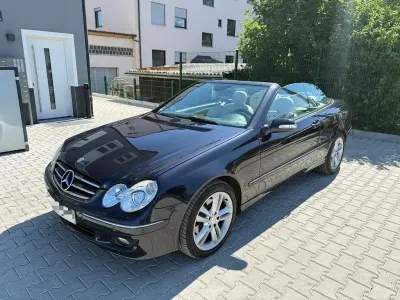 Gebraucht Mercedes CLK200 184 PS (135 kW) 2009 Schwarz Cabrio