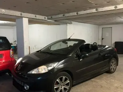 Gebraucht Peugeot 207 CC 109 PS (80 kW) 2006 Schwarz Cabrio