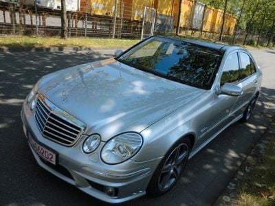 Mercedes E63 AMG