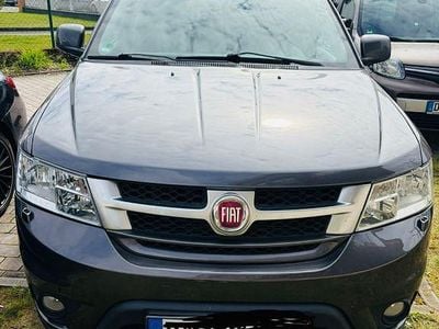 Gebraucht Fiat Freemont 170 PS (125 kW) 2015 Grau SUV