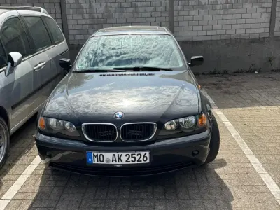 Gebraucht BMW 318 142 PS (104 kW) 2004 Schwarz Limousine