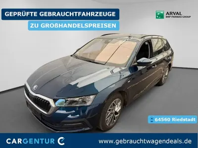 Gebraucht Skoda Octavia Ambition 150 PS (110 kW) 2023 Blau Kombi