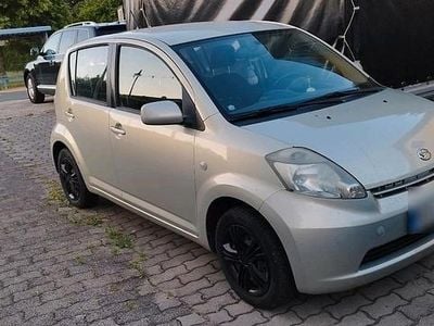 Usata Daihatsu Sirion 87 CV (63 kW) 2006 Utilitaria