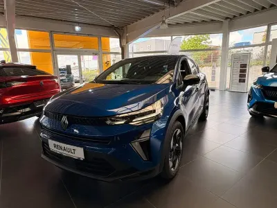 Nowe Renault Captur Techno 91 KM (66 kW) 2025 Niebieski SUV