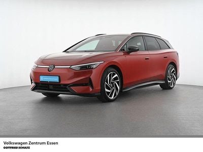 Second-hand VW ID.7 Pro 210 kW (286 CP) 2025 Roșu Break