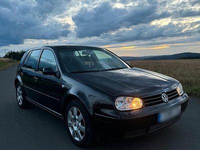 Usata VW Golf IV 115 CV (84 kW) 2003 Nero Utilitaria