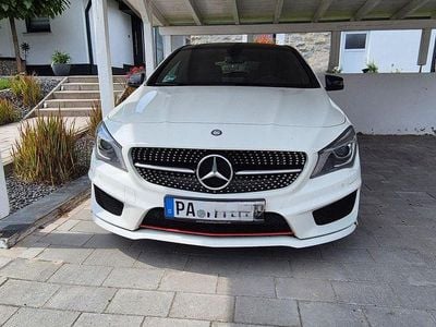 Mercedes CLA200