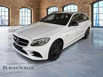 Gebraucht Mercedes C300 AMG 194 PS (142 kW) 2020 Polarweiß uni Limousine