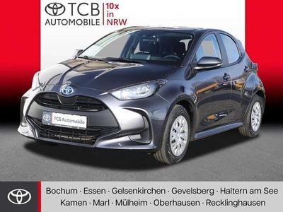 Usata Toyota Yaris 92 CV (67 kW) 2023 Grigio Utilitaria