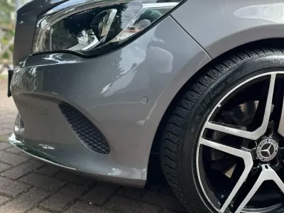 Gebraucht Mercedes CLA180 122 PS (89 kW) 2019 Silber Limousine