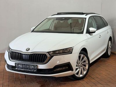 Gebraucht Skoda Octavia Ambition 150 PS (110 kW) 2021 Weiß Kombi