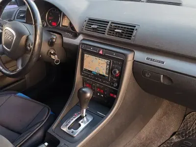 Gebraucht Audi A4 Sport 200 PS (147 kW) 2008 Blau Limousine