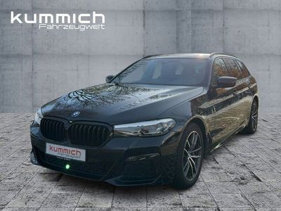 Schwarz Gebraucht 2022 BMW 520 Sport Line Kombi | 34.300 € (Etwas zu teuer)