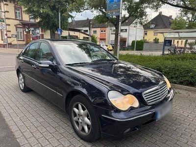 Gebraucht Mercedes C320 218 PS (160 kW) 2000 Blau Limousine