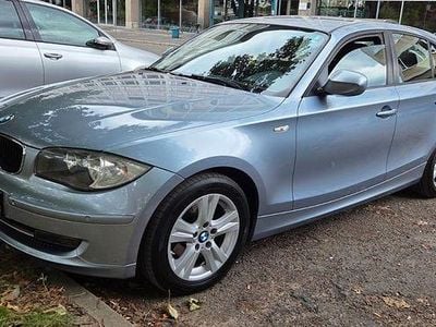 Gebraucht BMW 116 122 PS (89 kW) 2011 Blau Kleinwagen