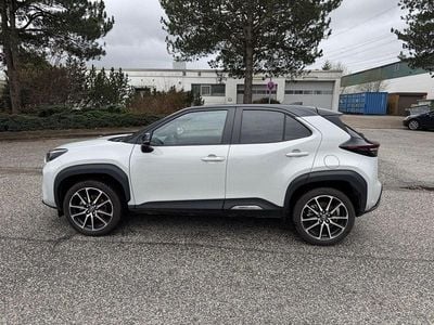 Usata Toyota Yaris Cross Sport 92 CV (67 kW) 2022 Grigio SUV
